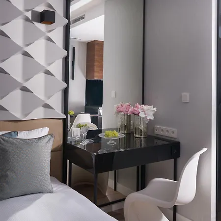 My Story Aparthotel 4*