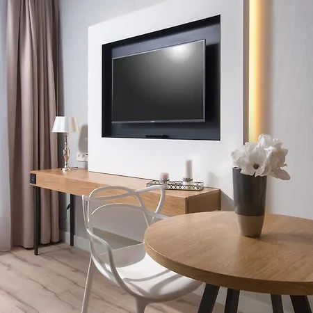 Aparthotel My Story